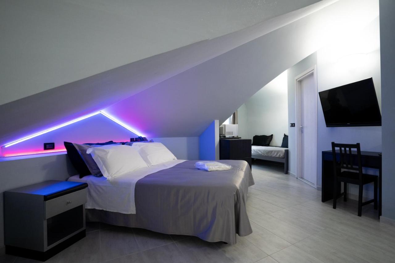 J Hotel Orbassano Exterior photo